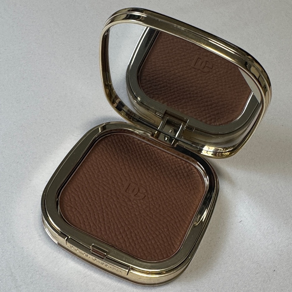 Dolce & Gabbana Compact Powder - Brown
